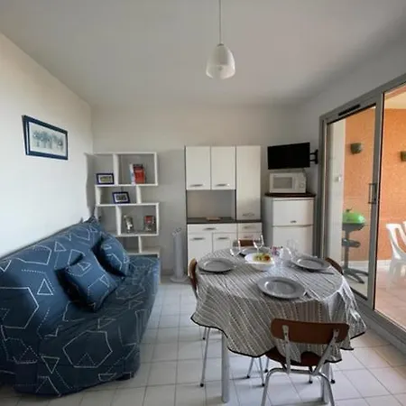 Apartment Avec Piscine Commune A 800 M 5rh1155 Saint-Pierre-la-Mer (Aude)